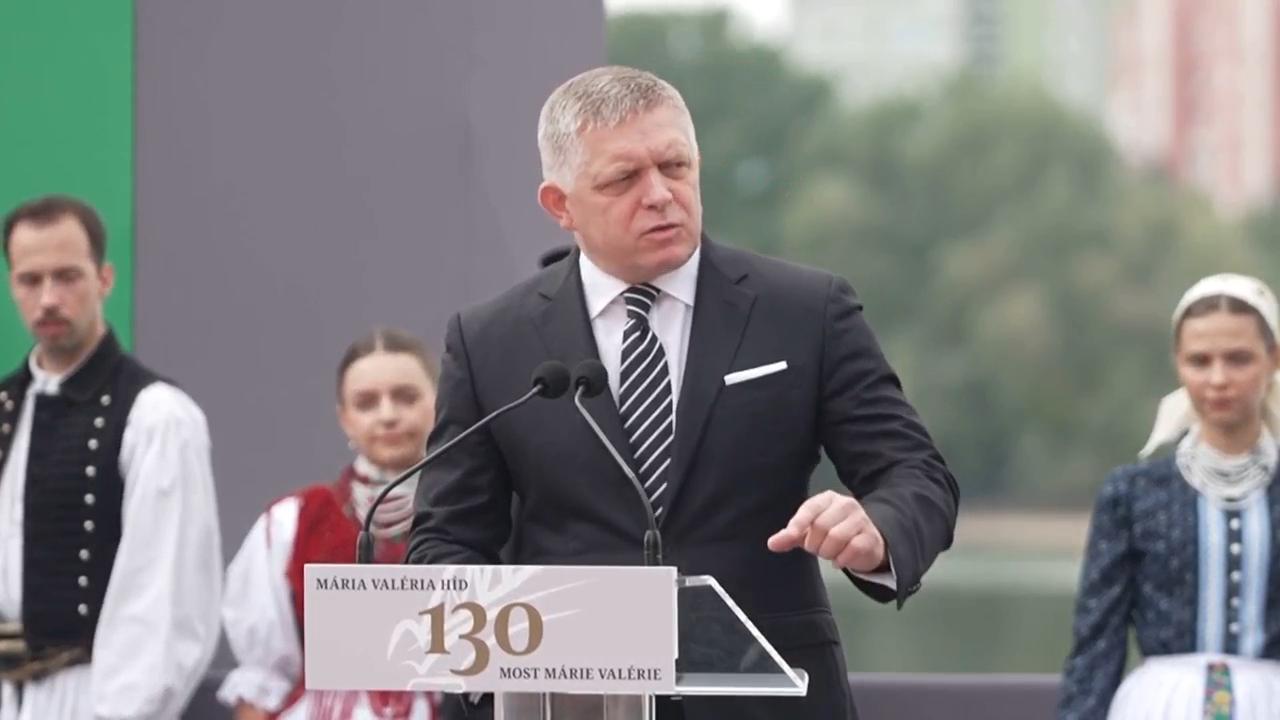 Populist leaders of Hungary and Slovakia lambast EU at event on bridge connecting two countries