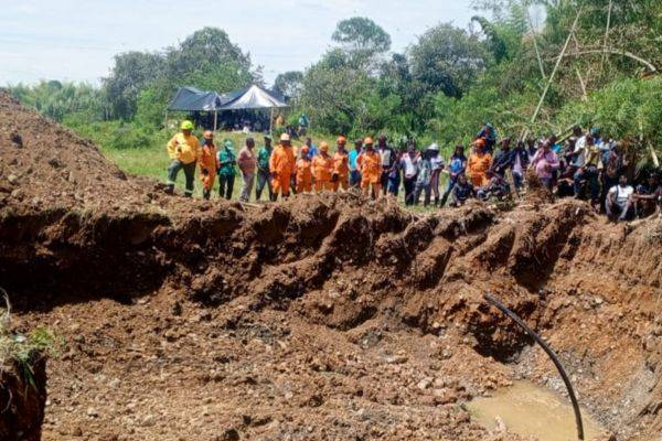 Hallan muertos a los seis mineros atrapados en mina de oro en Cauca