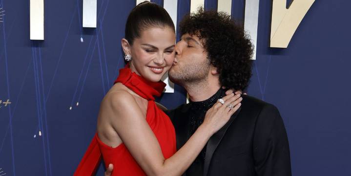 Selena Gomez: Biography, Actor, Singer, 2025 Golden Globe Nominee