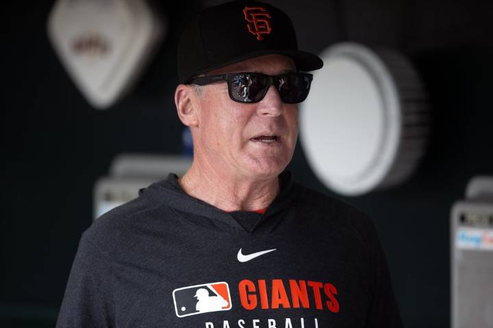 Deadspin | Rockies, Giants close season with managers' futures unclear