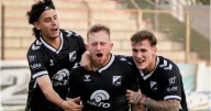 Central Norte lo dio vuelta y festejó 2-1 ante Chacarita en el Martearena