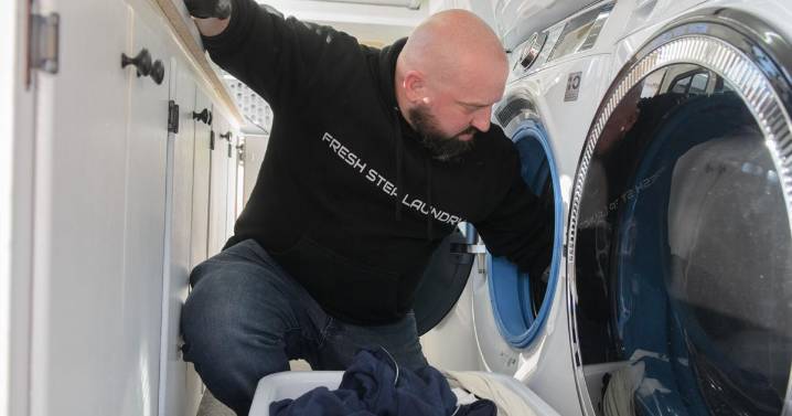 Retired Frederick police officer launches free mobile laundry service