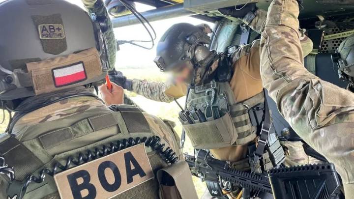 Detienen a dos presuntos narcos mexicanos en Polonia; resguardaban laboratorio de metanfetamina