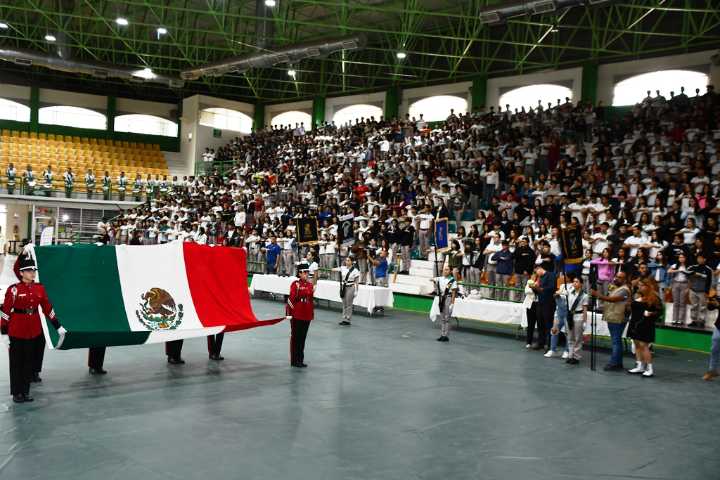 Inicia Cobach ciclo escolar 2025-2026 con más de 43 mil estudiantes