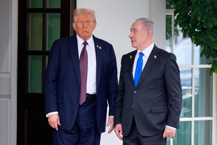 Trump and Netanyahu meet at the White House as pressure mounts to end the war in Gaza