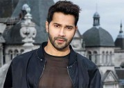 Varun Dhawan says “Hum Tane prema karum chum” to Janhvi Kapoor, Sanya Malhotra