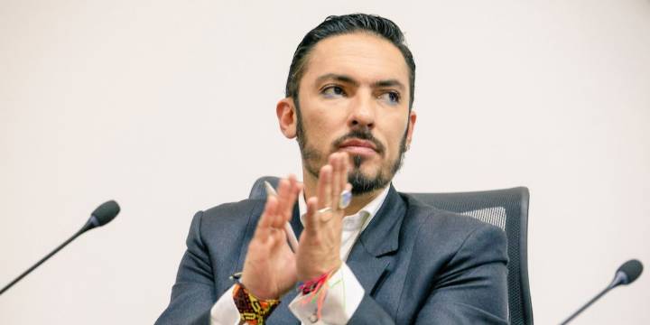 Petro oficializó el regreso de Juan Carlos Florián al Ministerio de Igualdad tras polémica por la ley de paridad