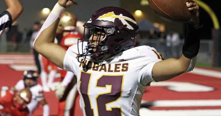Nogales football hands Hawks a 38