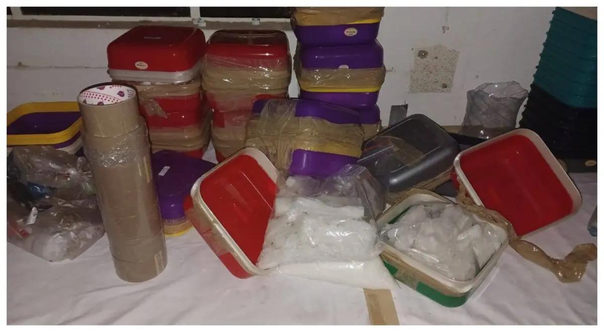 Caen cinco mexicanos en megaoperativo antidrogas en Sudáfrica