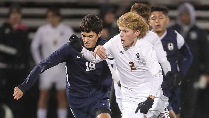Video | Walsh Jesuit boys soccer has look of district champion again