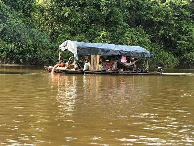 Obispo de Iquitos critica al Estado por indiferencia ante contaminación con mercurio