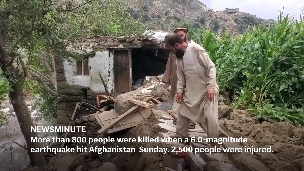 AP Top Stories, September 1
