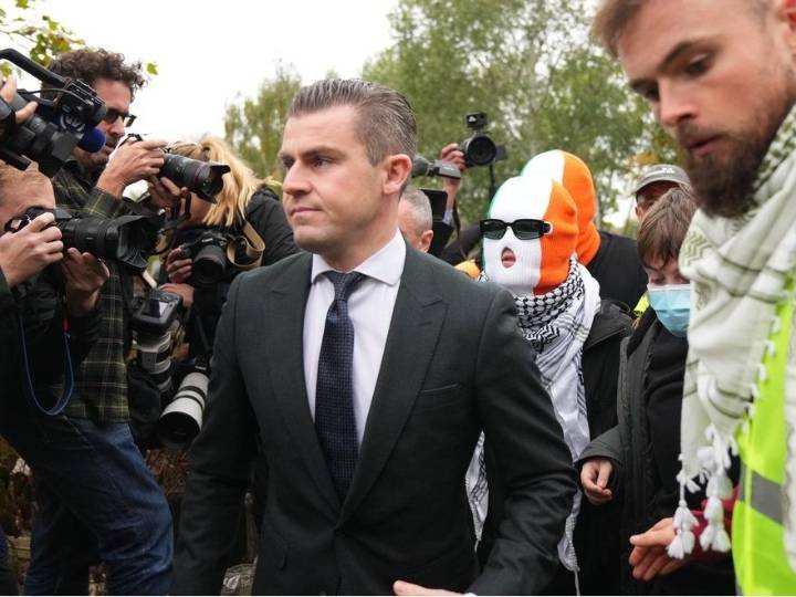 British court throws out terror-related charge against Kneecap member