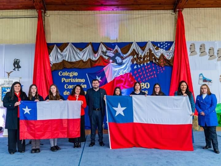 Talento científico de Fresia trasciende fronteras: estudiantes representarán a Chile en Paraguay y Emiratos Árabes