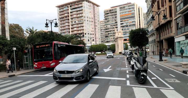 Zona de Bajas Emisiones de Valencia: qué coches no podrán entrar a la ciudad desde el 1 de diciembre