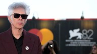 Jim Jarmusch se hace con el León de Oro veneciano con 'Father Mother Sister Brother'