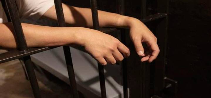 Bolívar | Condenado a 17 años por matar a golpes al padrastro