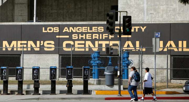 Demandan al condado de Los Ángeles por el mal estado de sus cárceles