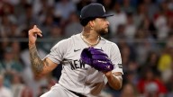 Yankees beat Red Sox, move 1 1/2 games ahead for wild