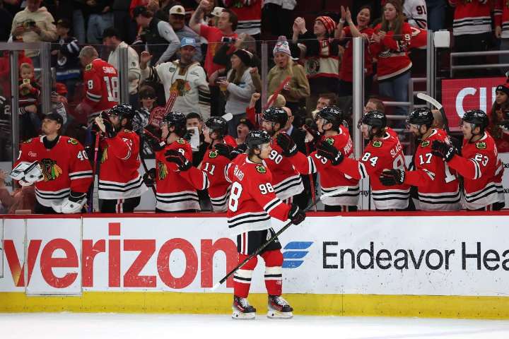 Chicago Blackhawks 2025-26 season preview: Playoff chances, projected points, roster rankings