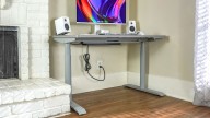 I tested Hinomi’s debut standing desk and its premium feel and whisper