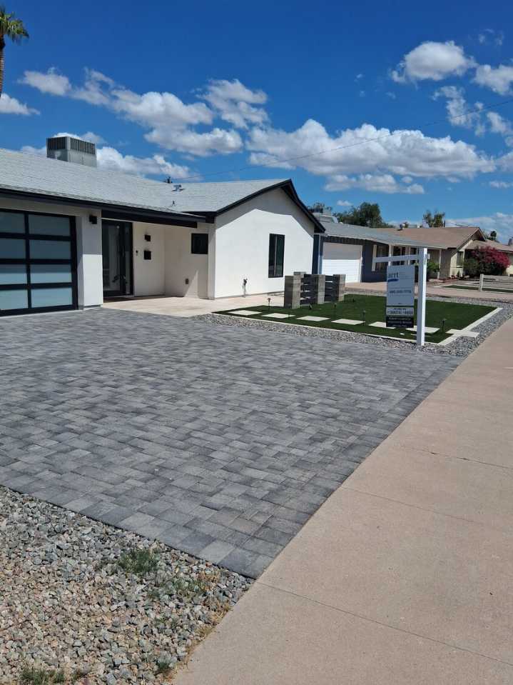 Pending sales in Scottsdale real estate market down