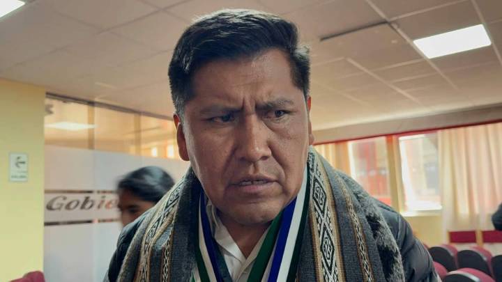 Gobernador de Puno traslada responsabilidad a alcaldes por falta proyectos en zonas limítrofes