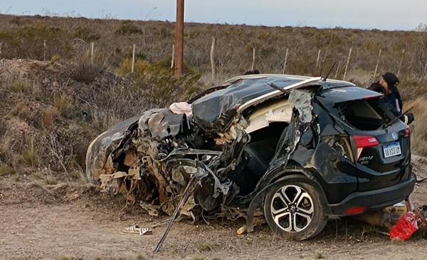 Colisión frontal entre un vehículo y un camión cisterna en Ruta Nº 2