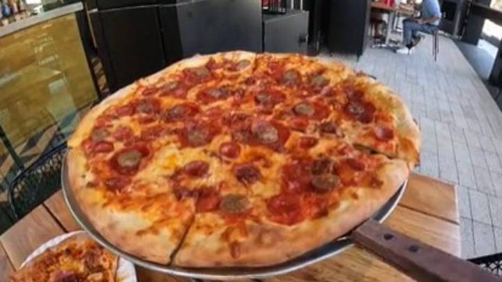 Bringing people together with New York style pizza is the passion of 3 Corners