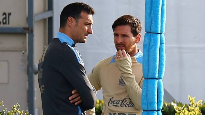 Lionel Scaloni habló de la decisión de Lionel Messi de jugar o no el Mundial con la Selección Argentina