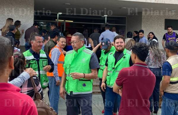 Realizan con éxito simulacro en Presidencia Municipal de Cuauhtémoc