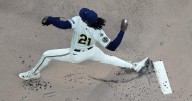 Peralta logra su 17ª victoria, Yelich conecta jonrón y Cerveceros vencen a Angels