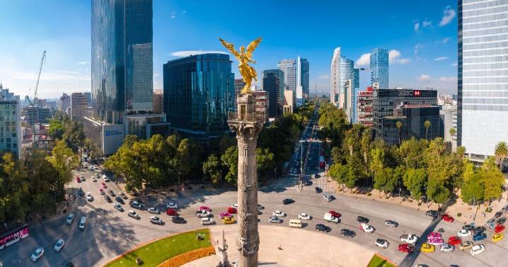 Hoy No Circula lunes 15 de septiembre de 2025: vehículos que descansan durante las fiestas patrias en CDMX y Edomex