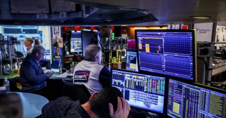 El S&P 500 retrocede por tercer día, mientras pesan temores sobre las tecnológicas