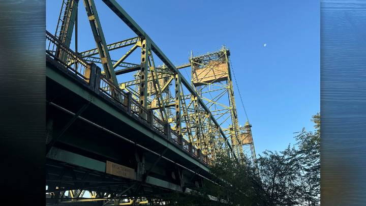 Opinion: A bridge too short, again