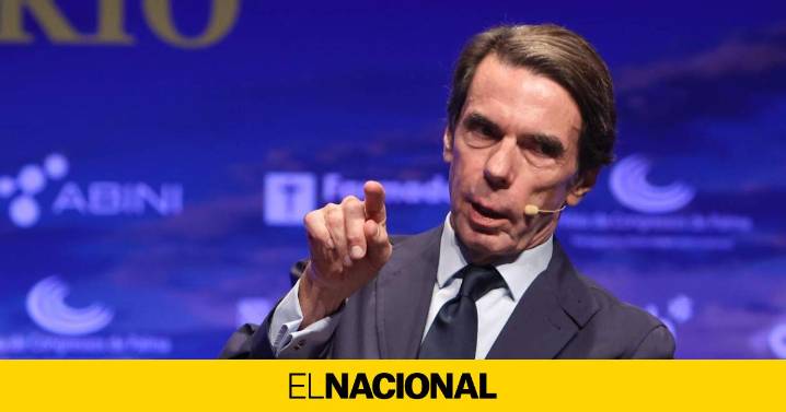 Aznar tacha a Sánchez de "animador de la kale borroka" tras las protestas pro