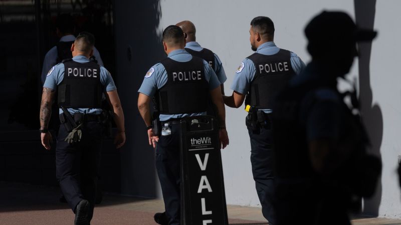 Residentes de Chicago agradecen la ayuda para combatir la delincuencia, pero no quieren que Trump envíe a la Guardia Nacional