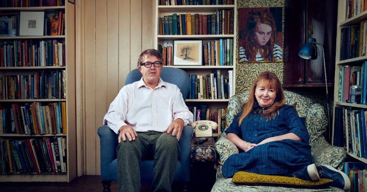 Gogglebox star Giles Woods' impressive job which helped him retire aged 21 revealed