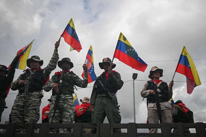 Prepara Venezuela decreto de conmoción exterior ante amenaza de Estados Unidos