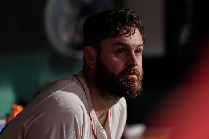 Lucas Giolito has elbow injury, won’t be on Red Sox’ Wild Card Series roster vs. Yankees
