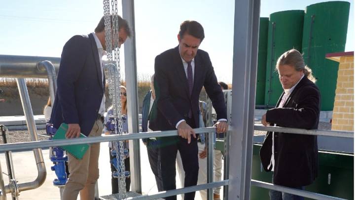 Quiñones niega sus ausencias tras los incendios y asegura haber estado centrado en gestiones "muy complejas"