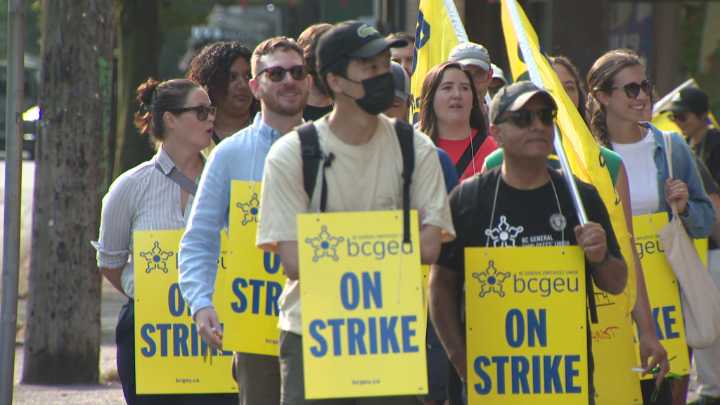 BCGEU strike extends to province’s mining operations