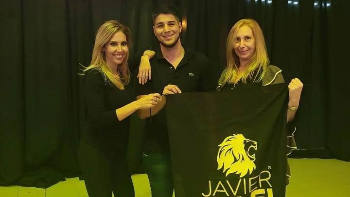 Los candidatos de LLA organizan un "SantaFest" para esquivar la tormenta política