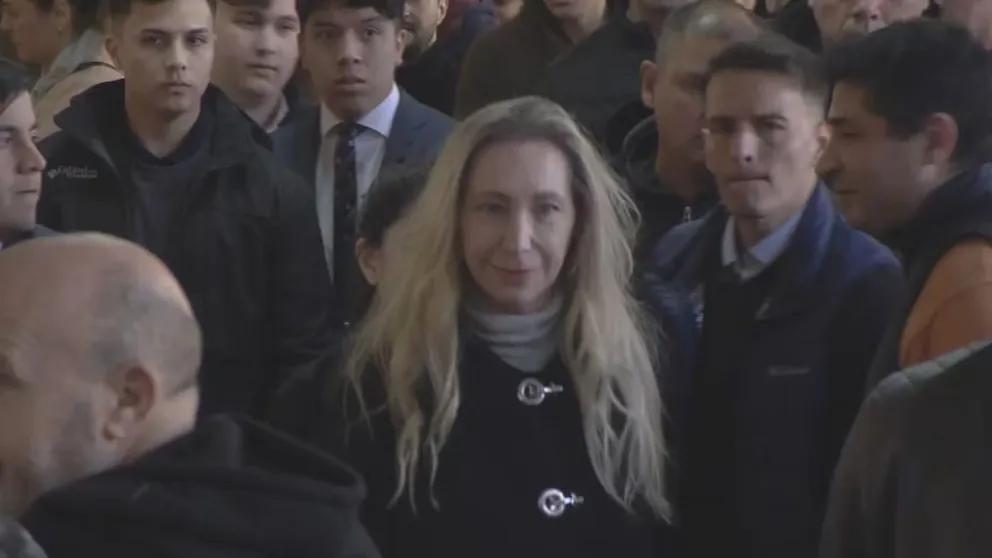Votó Karina Milei, evitó hablar con la prensa y se retiró fuertemente custodiada