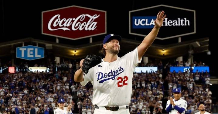 Clayton Kershaw se despide del Dodger Stadium con una ovación histórica