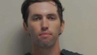 Capturan al posible asesino de Kirk: un joven blanco, cristiano y fanático de Trump