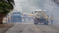 Un feroz incendio en una finca de Santa Lucía se propagó a una vivienda