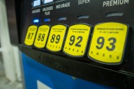 Where to get gas for under $3 a gallon as the winter blend arrives
