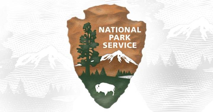 Former national park superintendents urge Trump administration to close parks in case of shutdown