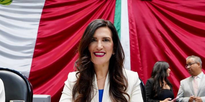 Cuál es el sueldo y grado de estudios de Kenia López, nueva presidenta de la Cámara de Diputados